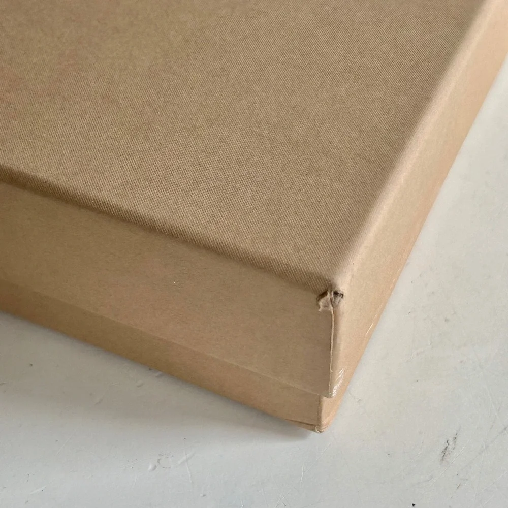 Burberry Tan Sturdy Thick Gift Box Envelope Set Gold Embossed Equestrian Knight